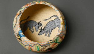 Art:-Uqetiyih9q= Paper Mache