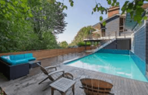 Deck Building Services for Expanding Your Outdoor Living Space