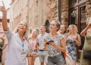 Tour Guide Services for Insightful and Enjoyable Tours